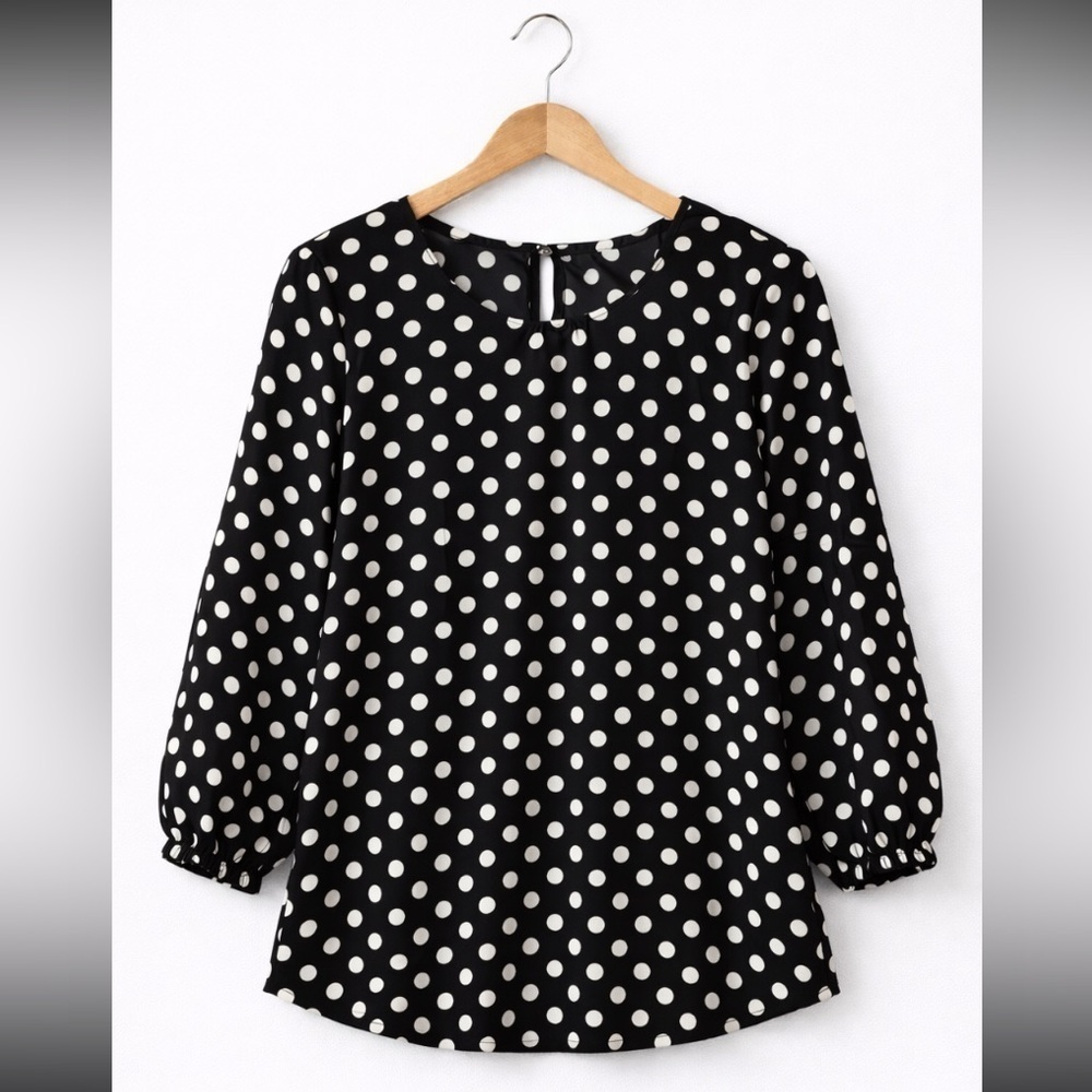 NWT Adrianna Papell Black and White Polka Dot Top Small
